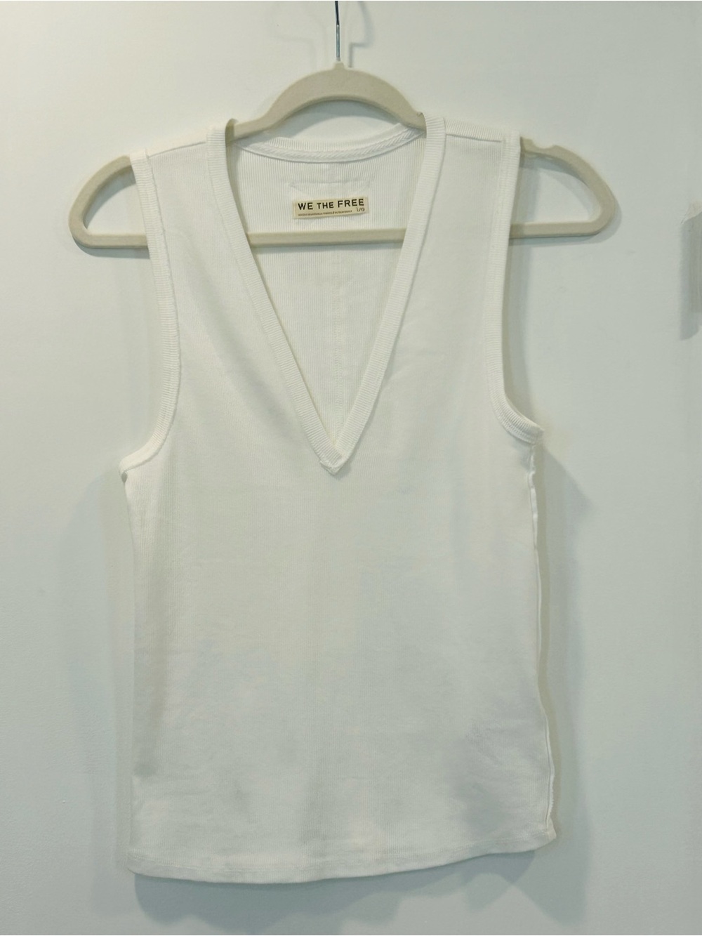 NWOT - We The Free White V-Neck Ribbed Tank - Picture 2 of 6
